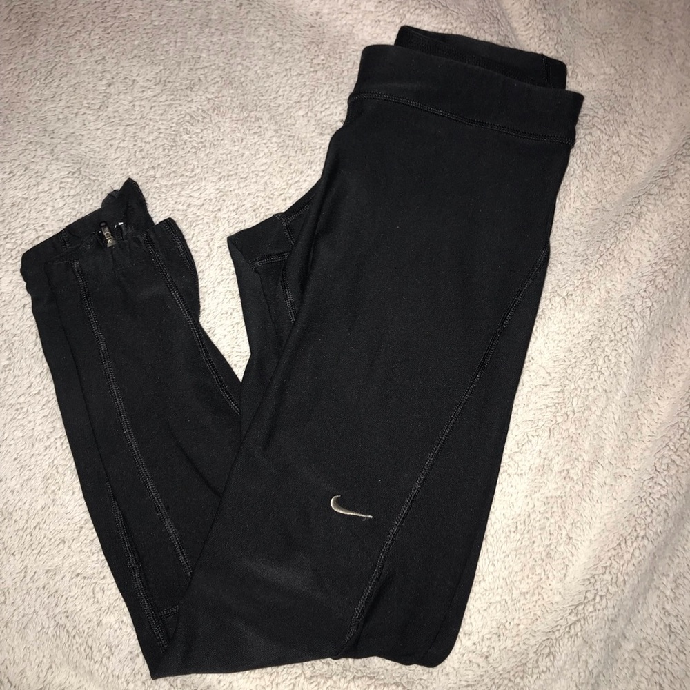 Nike dri-fit leggings in black